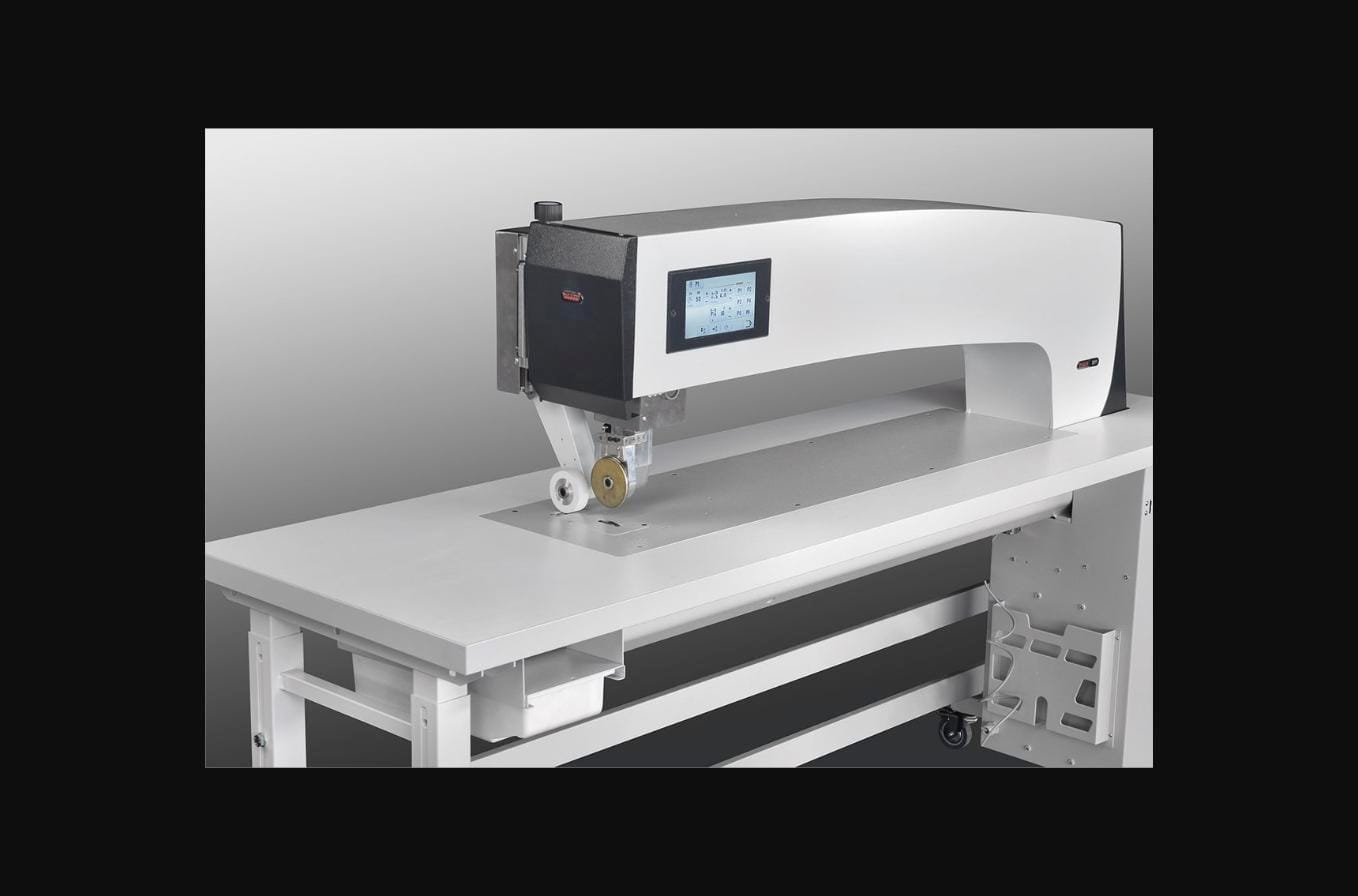 PFAFF 8311 Brazo Largo - Máquina de soldadura por ultrasonidos de 1000mm